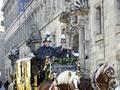 Viele_Touristen_nehmen_die_Postkutsche_4c-lok-kutsche.jpg Viele_Touristen_nehmen_die_Postkutsche_4c-lok-kutsche.jpg