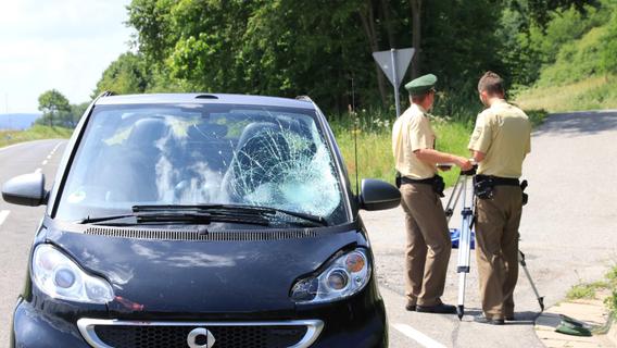 Kollision mit Pkw: Rollerfahrer tödlich verletzt - Nordbayern.de