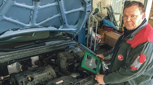 Autoschraubern fehlen die Aufträge_Horst-Britting-Schnaittach-Kfz-Werkstatt-Corona-2-us-730x548.jpg