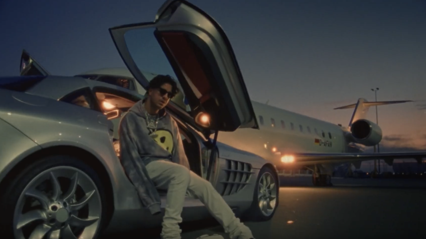 Ufo361 in Nürnberg: Rap-Star dreht mit fränkischem Privat-Jet Ufo361 in Nürnberg: Rap-Star dreht mit fränkischem Privat-Jet