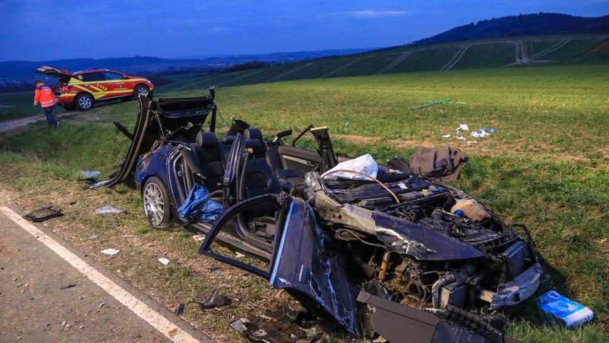 Frontalkollision nach Überholmanöver: 29-Jähriger in Oberfranken schwer verletzt