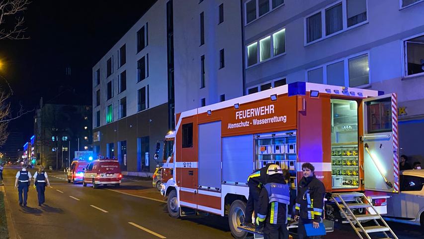 Brand in Schoppershof: Flammen schlugen aus Wohnung