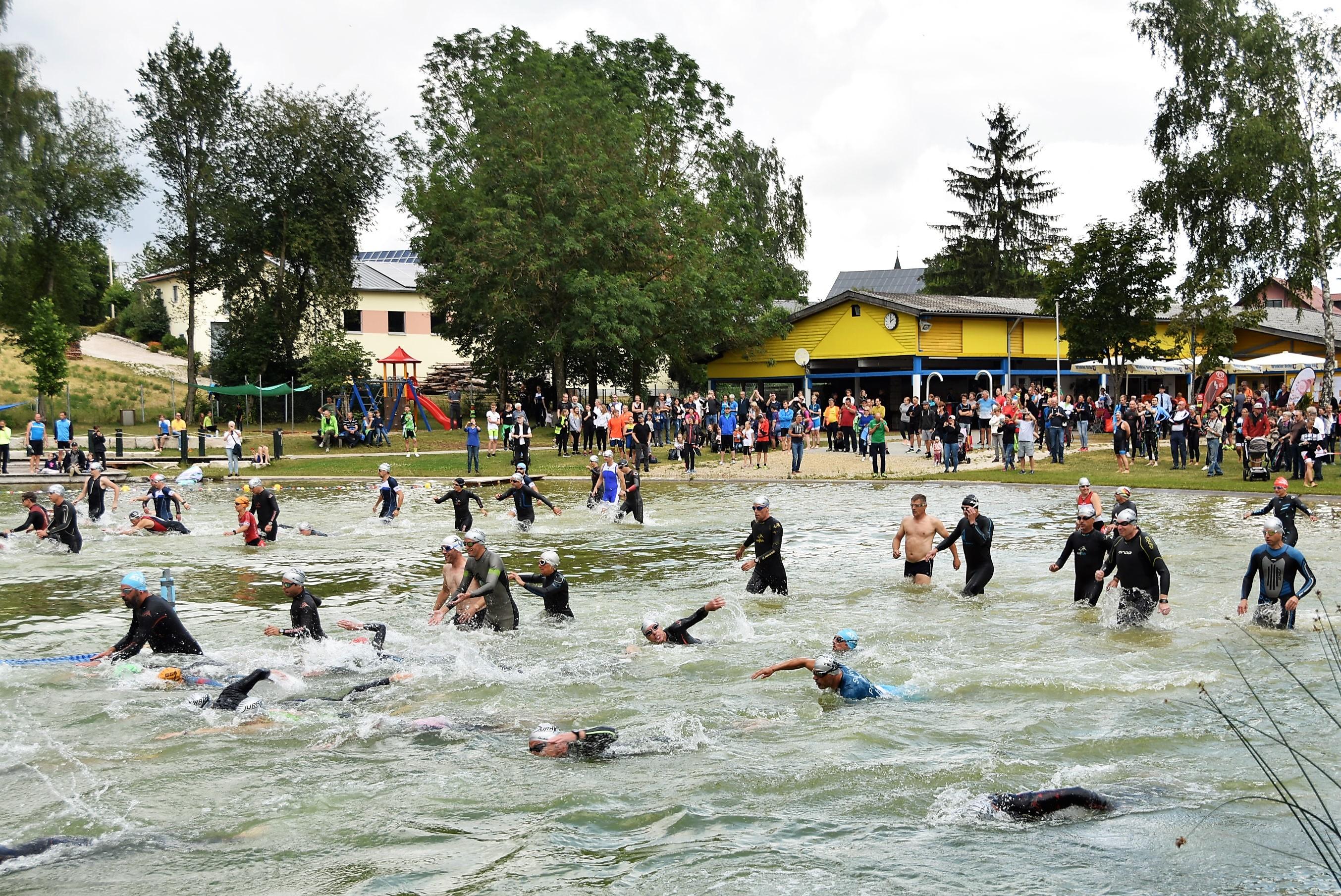 Allzu optimistisch gaben sich die Organisatoren des TV Velburg Anfang April nicht mehr und sollten recht behalten. Die Kurzdistanz am 18. Juli ist seit dem 4. Mai offiziell abgesagt.