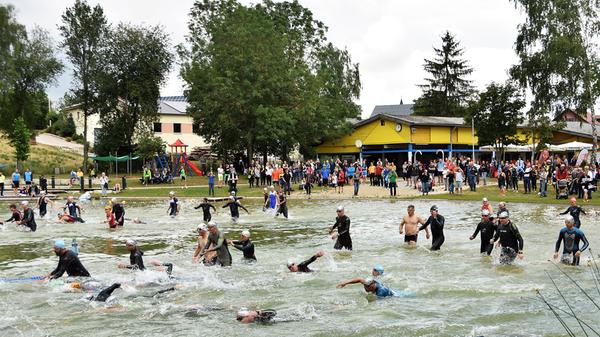 Allzu optimistisch gaben sich die Organisatoren des TV Velburg Anfang April nicht mehr und sollten recht behalten. Die Kurzdistanz am 18. Juli ist seit dem 4. Mai offiziell abgesagt.