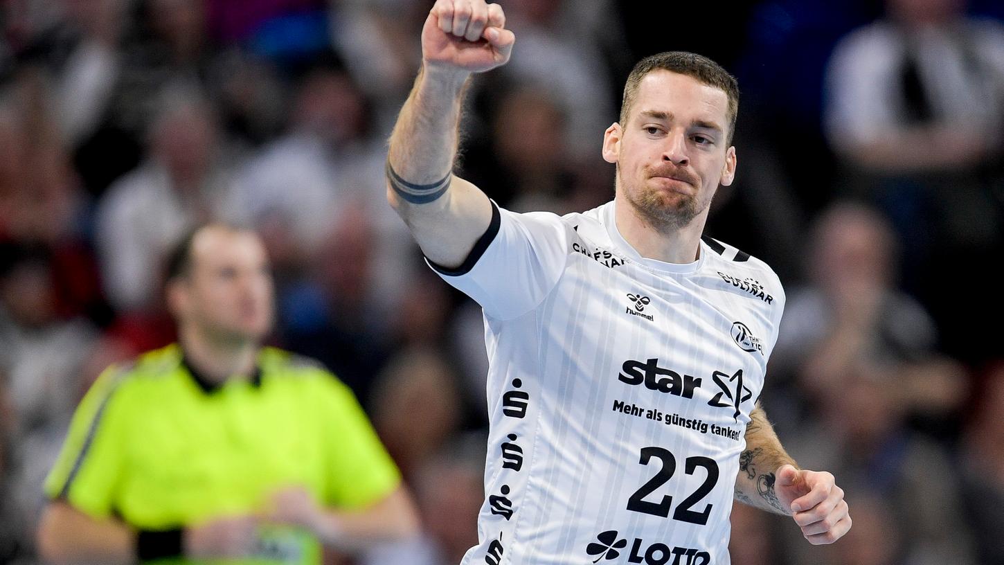 Eine Meisterschaft per Kurzmitteilung: Ole Rahmel feiert mit dem THW Kiel den größten Erfolg seiner Karriere – auch wenn er sich die Feier anders vorgestellt hatte.