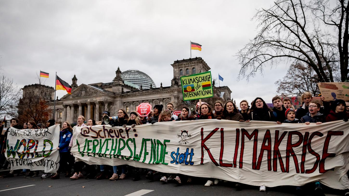 Die Demonstrationen zum weltweiten Klimastreik werden werden am Freitag virtuell im Livestream stattfinden. Dass Klimaschutz auch jetzt so wichtig wie nie ist, steht dabei auch in der Krise außer Frage.