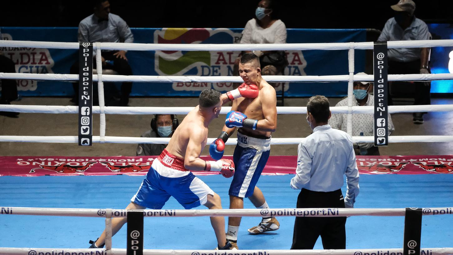 Inmitten der Corona-Pandemie ist in Nicaragua vor Zuschauern geboxt worden. Ein Abend mit mehreren Kämpfen zwischen lokalen Boxern fand am Samstag in einer Halle in der Hauptstadt statt.