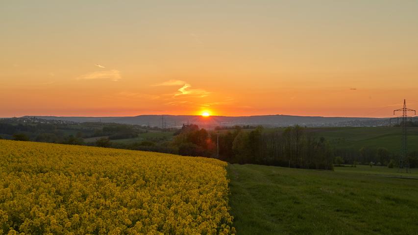 Sonnenuntergang zwischen Kunreuth und Mittelehrenbach.