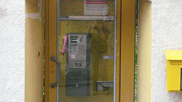 Die letzten gelben Telefonzellen