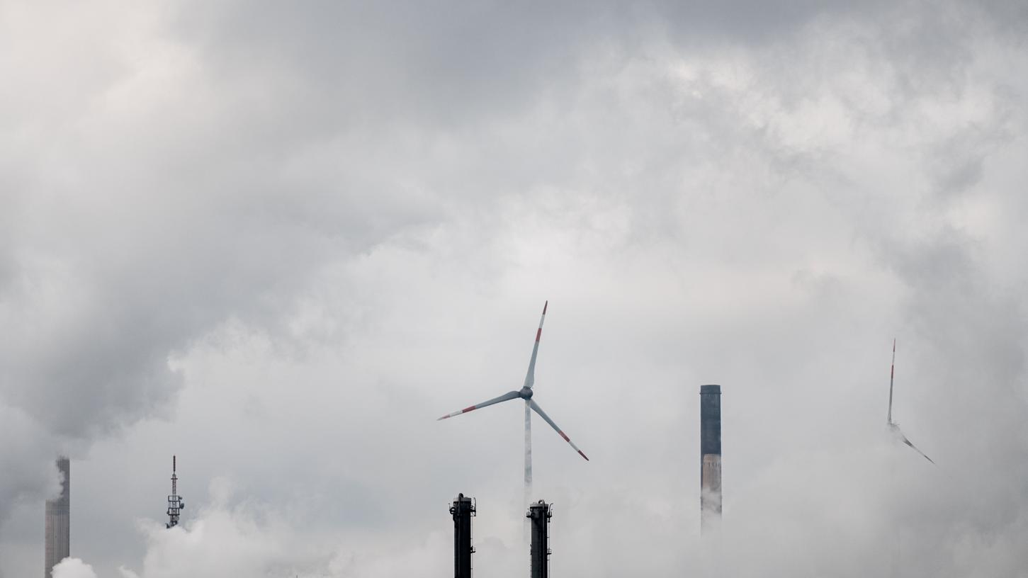 Wind oder fossile Energieträger? Experten sagen: Genau an dieser Frage entscheidet sich, ob die Pariser Klimaziele erreicht werden - oder nicht.