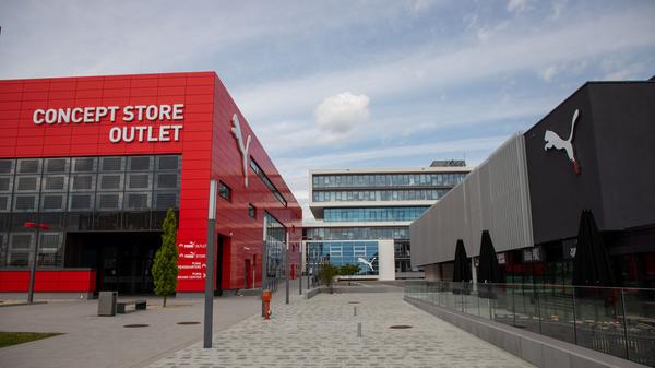 Auf dem Herzogenauracher Firmengelände befindet sich auch ein Concept Store und ein Outlet.