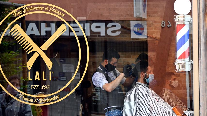 Corona-Shutdown, Tag 48: Friseursalons dürfen unter Beachtung von Sicherheits- und Hygienevorschriften wieder öffnen.