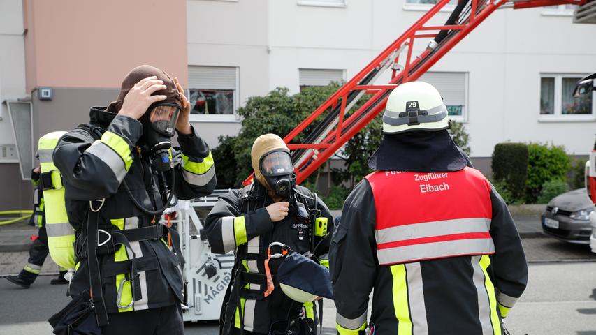 Feuer in Mehrfamilienhaus: Wohnungsbrand in Röthenbach