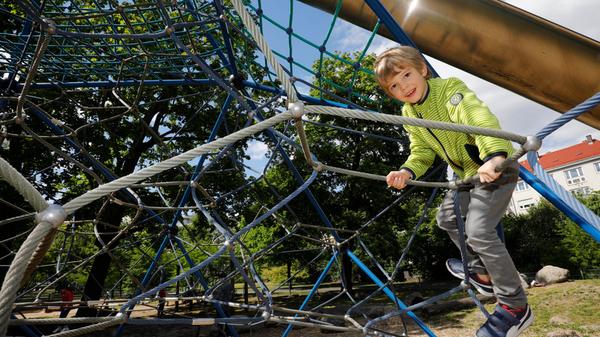 Spielplätze wurden wiedereröffnet..