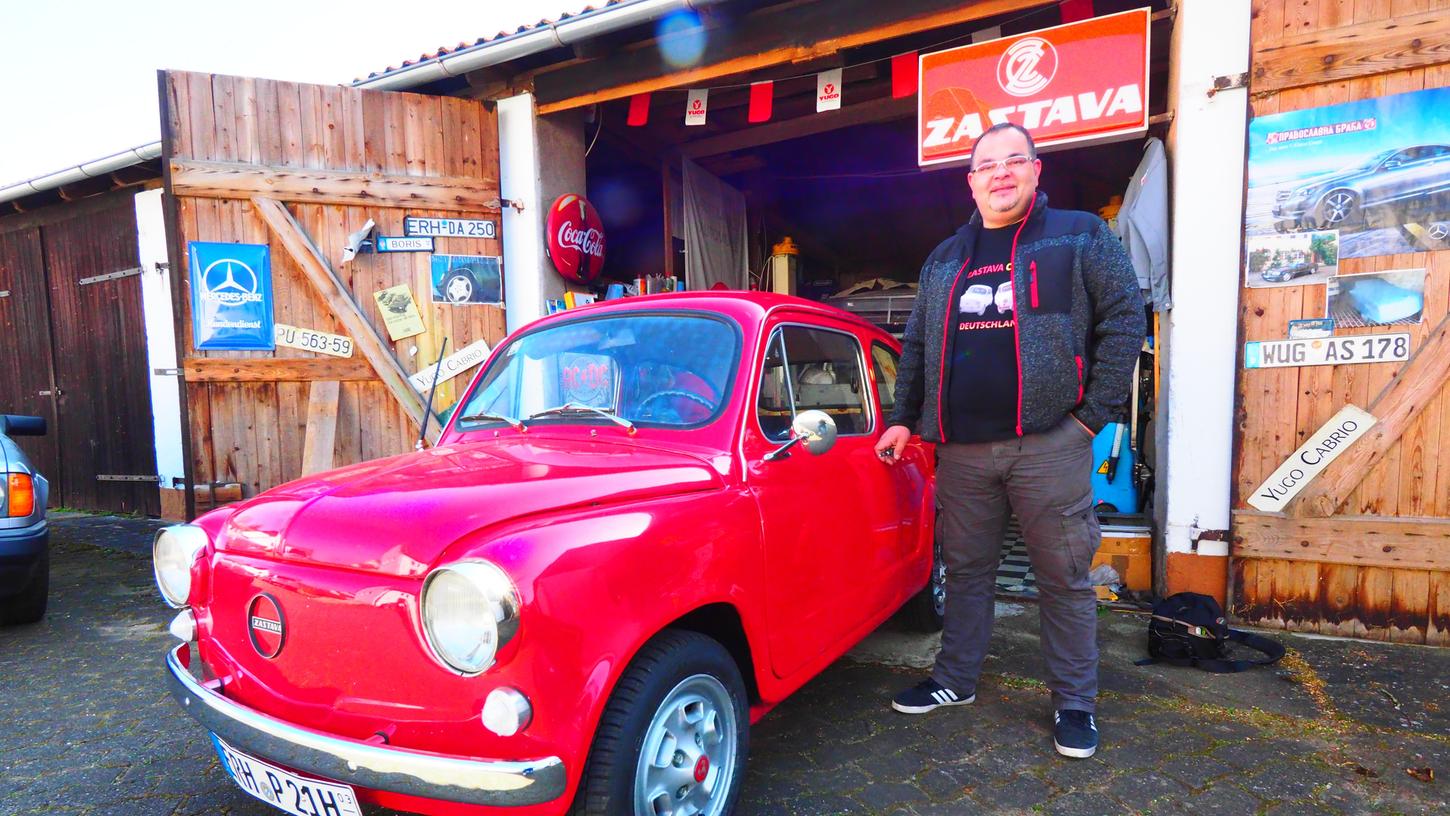 Boris Pjevaljcic ist Fan der jugoslawischen Automarke Zastava - hier ein 750er auf Fiat-Basis - und bittet am 11. September 2021 zum ersten Yugo- und Zastava-Treffen in Herzogenaurach.