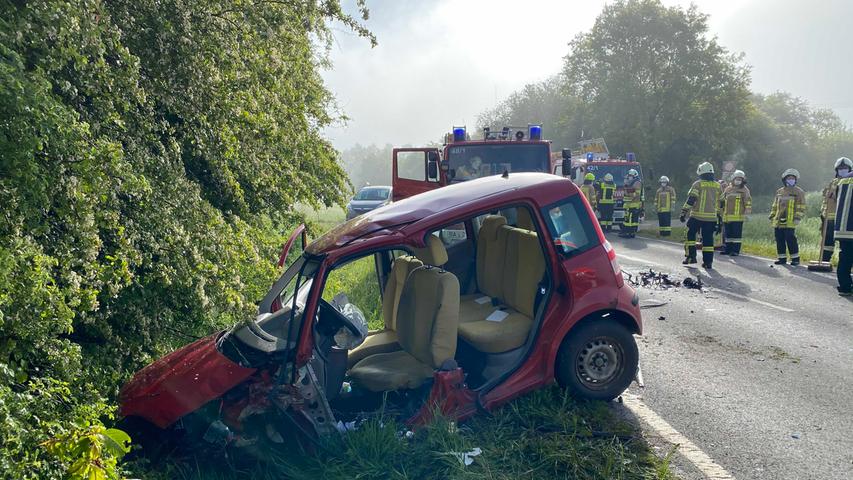 Frontalkollision bei Strullendorf: Auto geriet auf Gegenfahrbahn