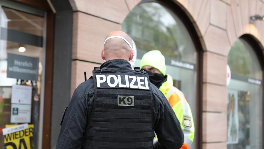 Bewaffneter Mann überfällt Bekleidungsgeschäft in St. Johannis