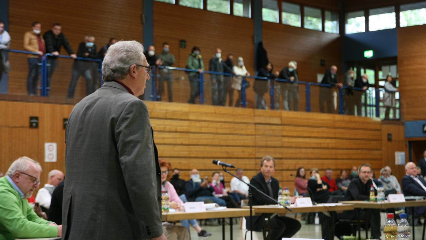 Buhrufe im Höchstadter Stadtrat 