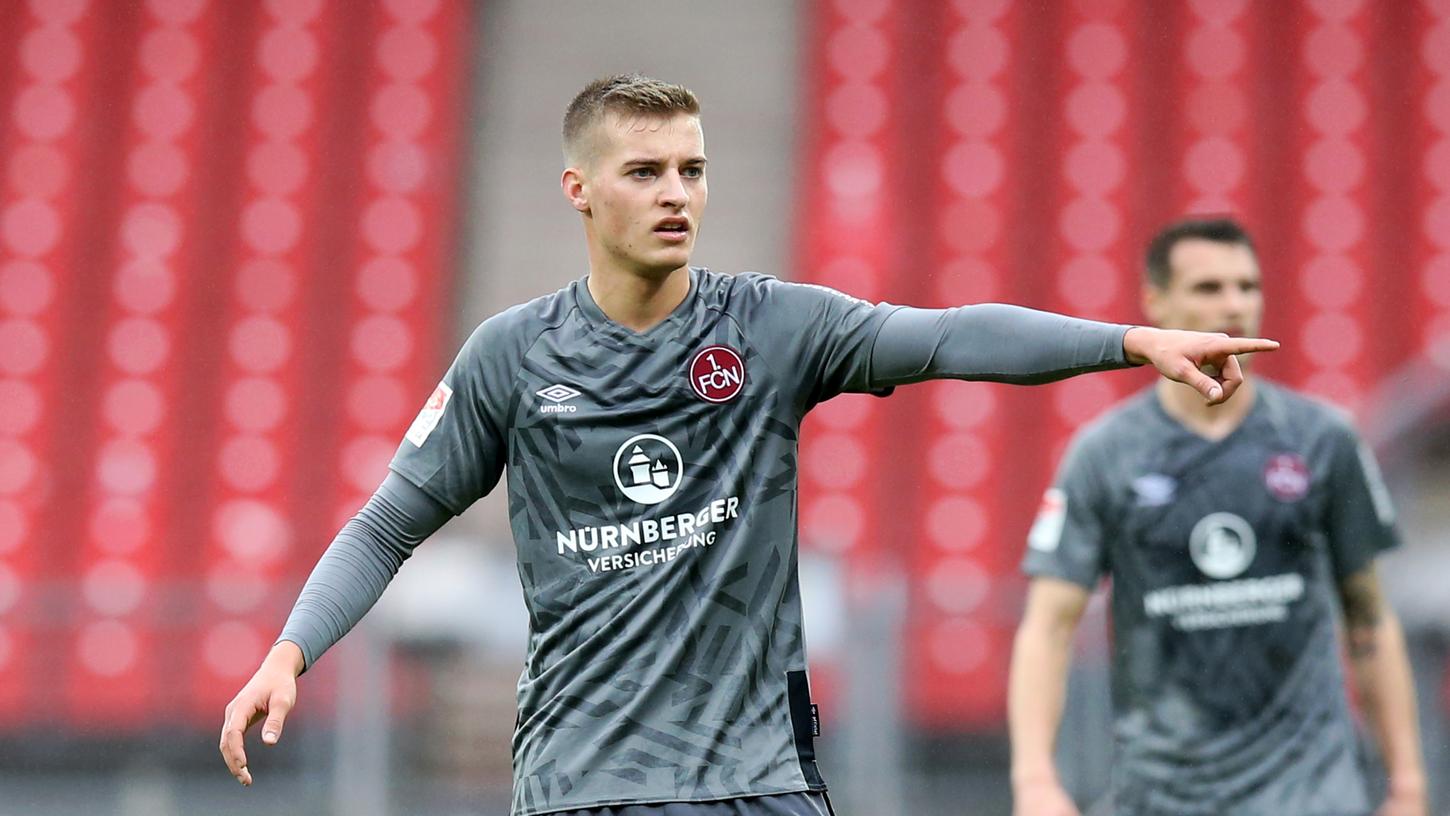 Fabian Nürnberger trifft am Sonntag mit seinem Club auf den FC St. Pauli in seiner Heimat Hamburg.