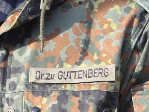 Ausgedoktort: Guttenberg schrieb bei Studenten ab