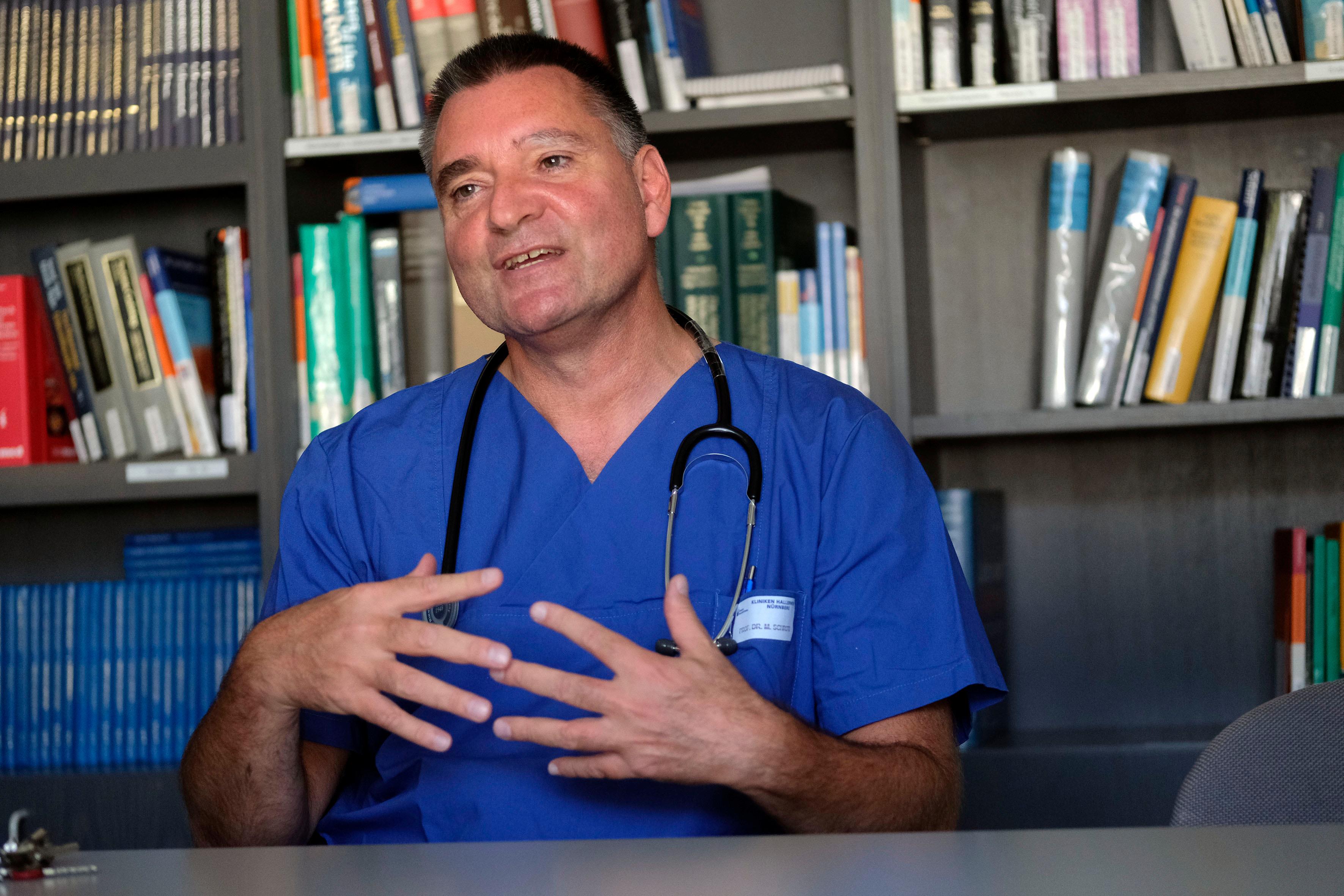 Prof. Dr. Michael Schroth