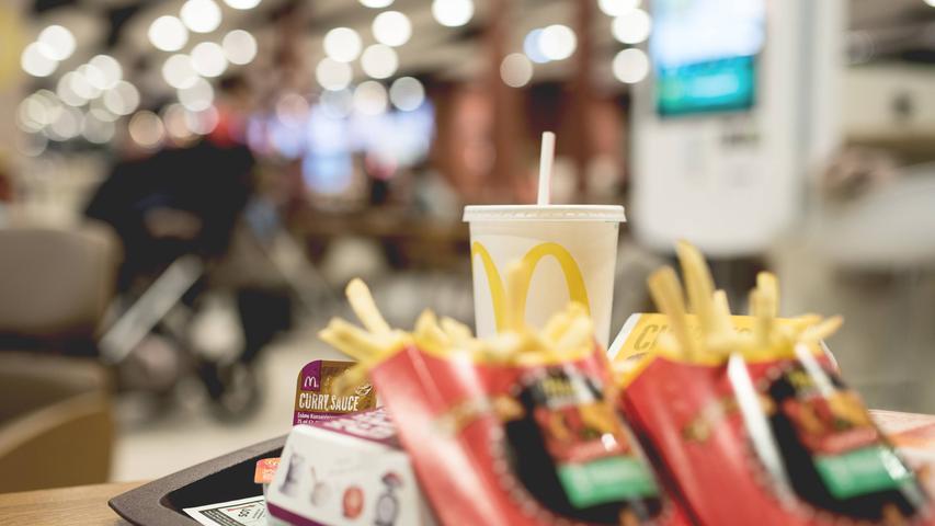Der meistverkaufte Burger bei McDonald's ist der klassische Cheeseburger, gefolgt vom Hamburger und dem BicMäc.
