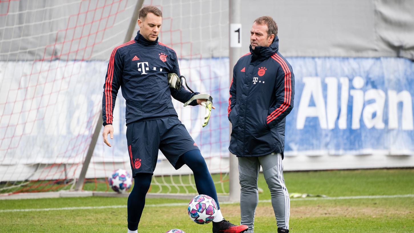 Bleiben beide bis 2023: Der FC Bayern München hat neben Trainer Hansi Flick auch Nationaltorhüter Manuel Neuer langfristig an den Verein gebunden.