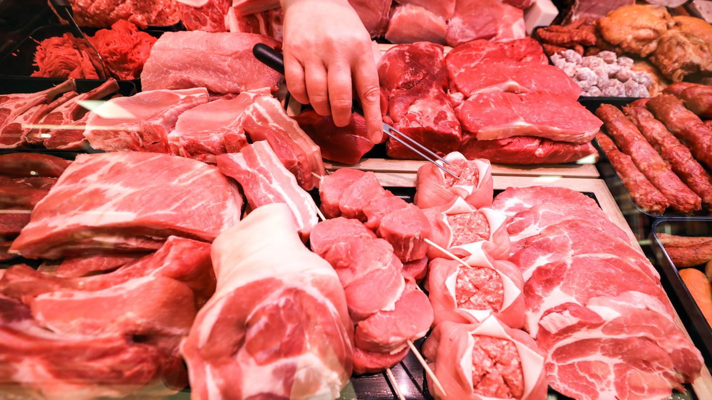 Im Vergleich zu 2015 essen die Verbraucher in Deutschland weniger Fleisch.