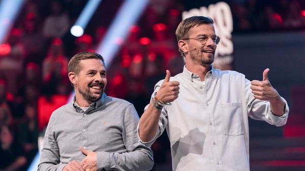 Klaas (li.) und Joko (re.) gewinnen gegen ProSieben.
