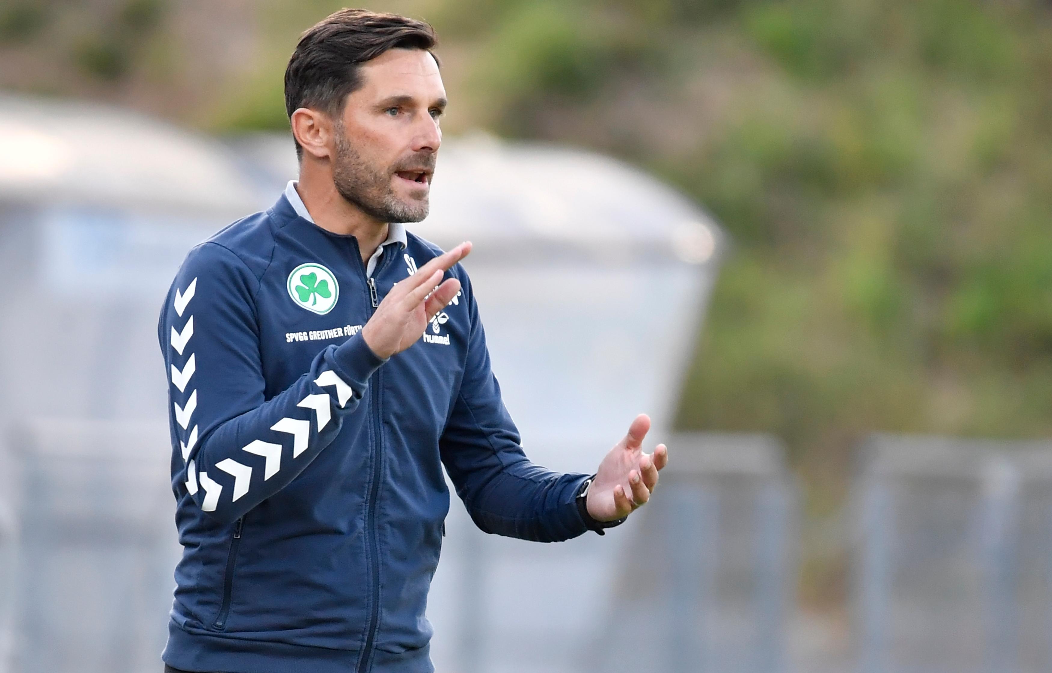 Redaktion: - | kicker: - | User: 3,2 (83 Stimmen)