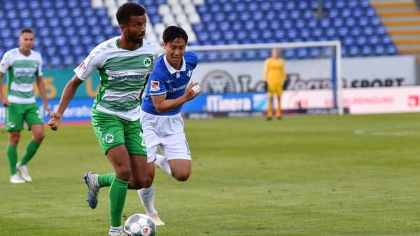 Da geht was! Auch wenn die Ergebnisse nach dem weiß-grünen Re-Start das nur bedingt ausdrücken, liefern Timothy Tillmans Fürther in der jüngeren Vergangenheit durchaus gefällige Auftritte ab.