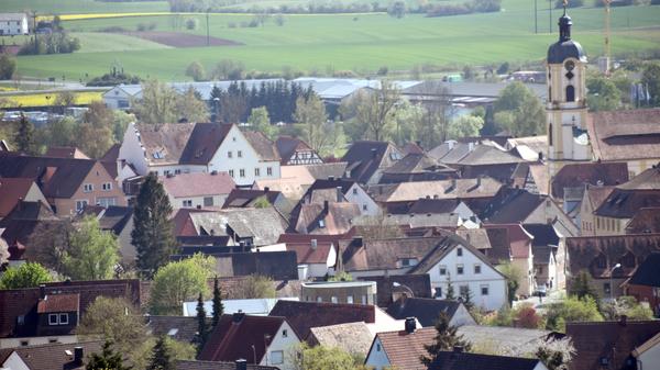Die "Tour der Sinne" geht von Scheinfeld über Kornhöfstadt und Münchsteinach. Insgesamt ist die Strecke 39,2 Kilometer lang, der tiefste Punkt liegt bei 283 Meter, der höchste bei 416 Metern. Wer die Tour fahren will, muss 210 Höhenmeter erzwingen.