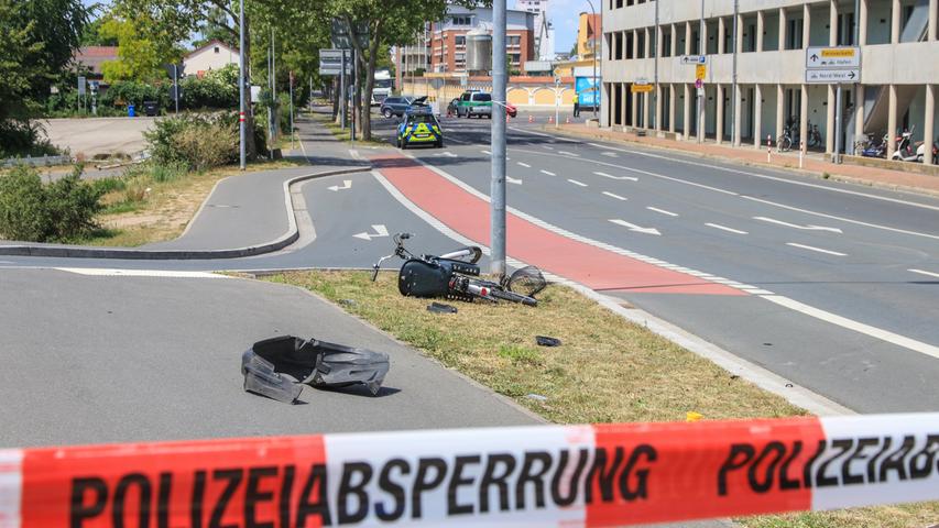 Unfall in Bamberg: Auto erfasst Gruppe von Radfahrern