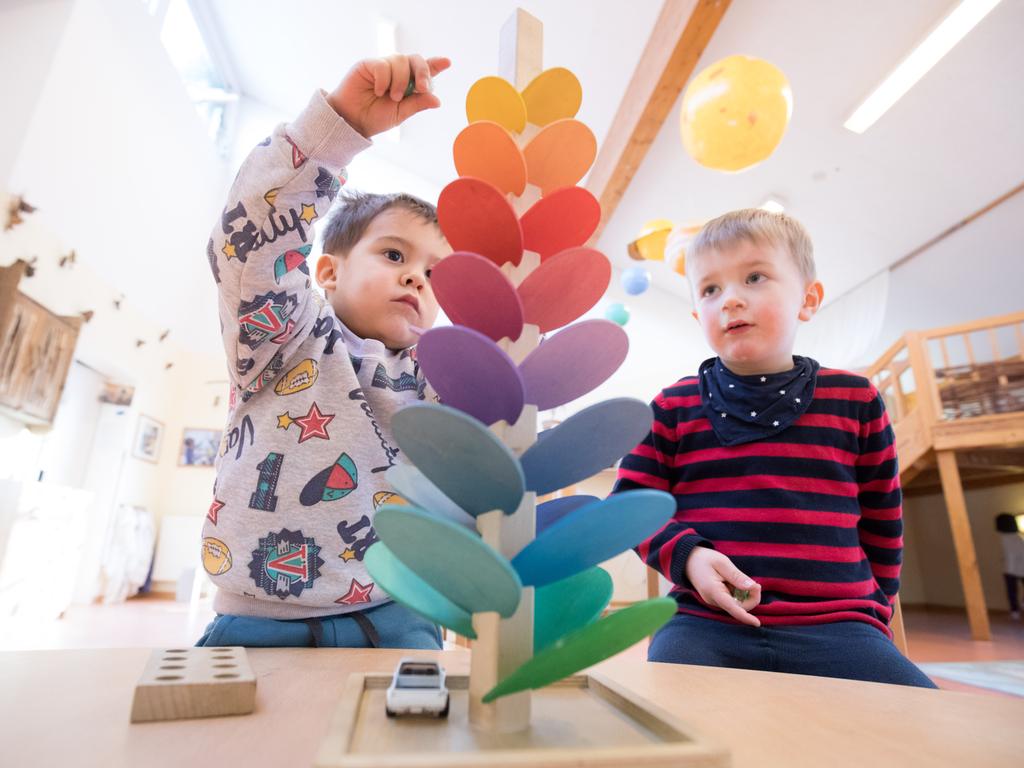 Kein Corona Test Notig Kinder Durfen Auch Mit Schnupfen In Die Kita Politik Nordbayern Kein Corona Test Notig Kinder Durfen Auch Mit Schnupfen In Die Kita Politik Nordbayern