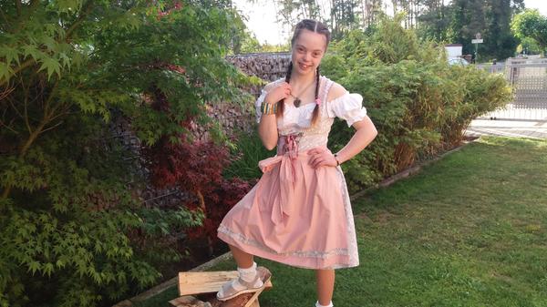 Die begeisterte Berg-Gängerin Tatjana Bub hat es auf das Siegertreppchen geschafft: Mit 74 Stimmen voteten sie unsere Userinnen und User auf Platz 3. Sie darf sich nun über die Prämie von 50 Euro freuen.