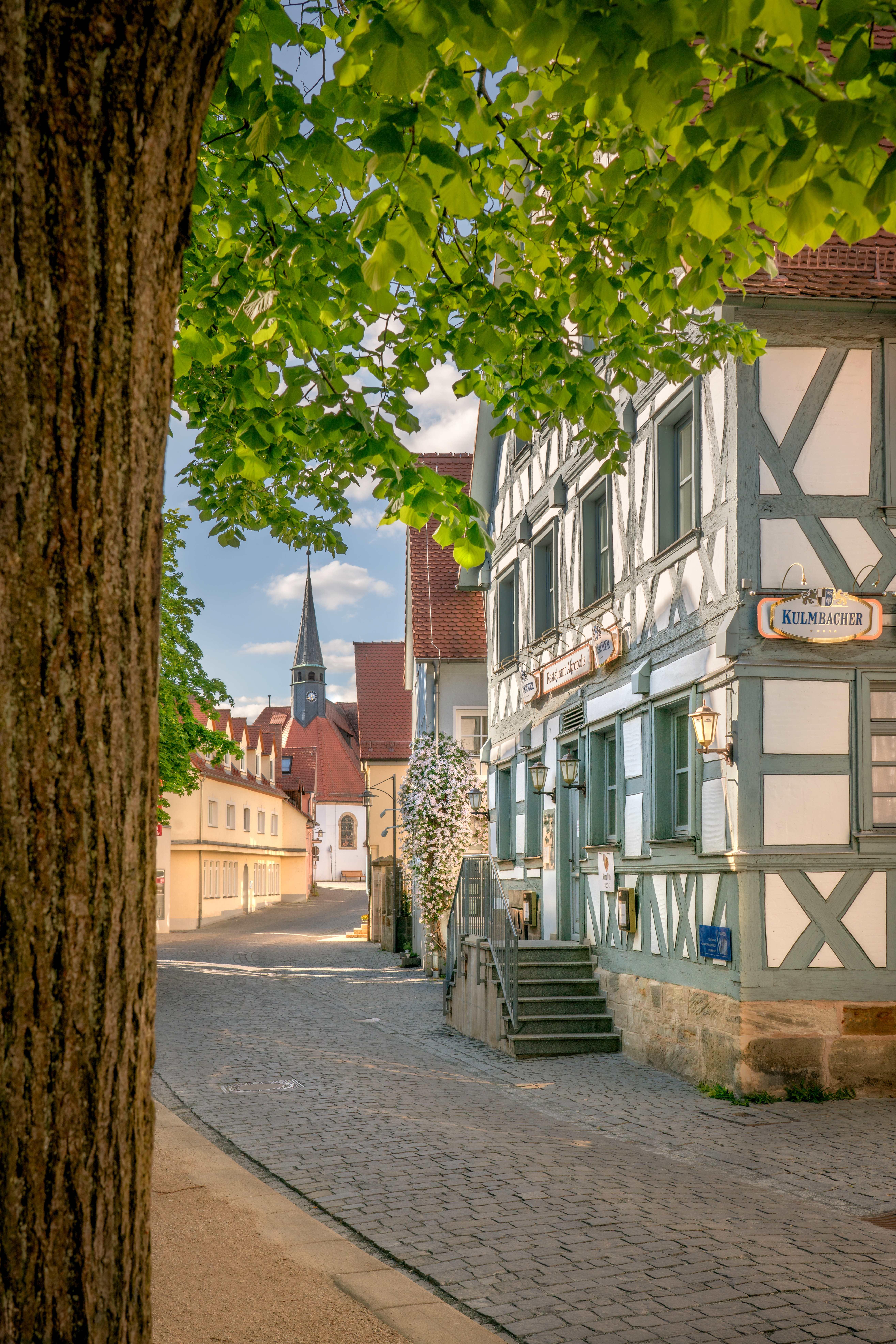 Der Forchheimer Martin Glas zeigt die romantischen Seiten Forchheims und der Fränkischen Schweiz auf Instagram und begeistert damit als "der_heimatfotograf" mehr als 17.000 Fans.