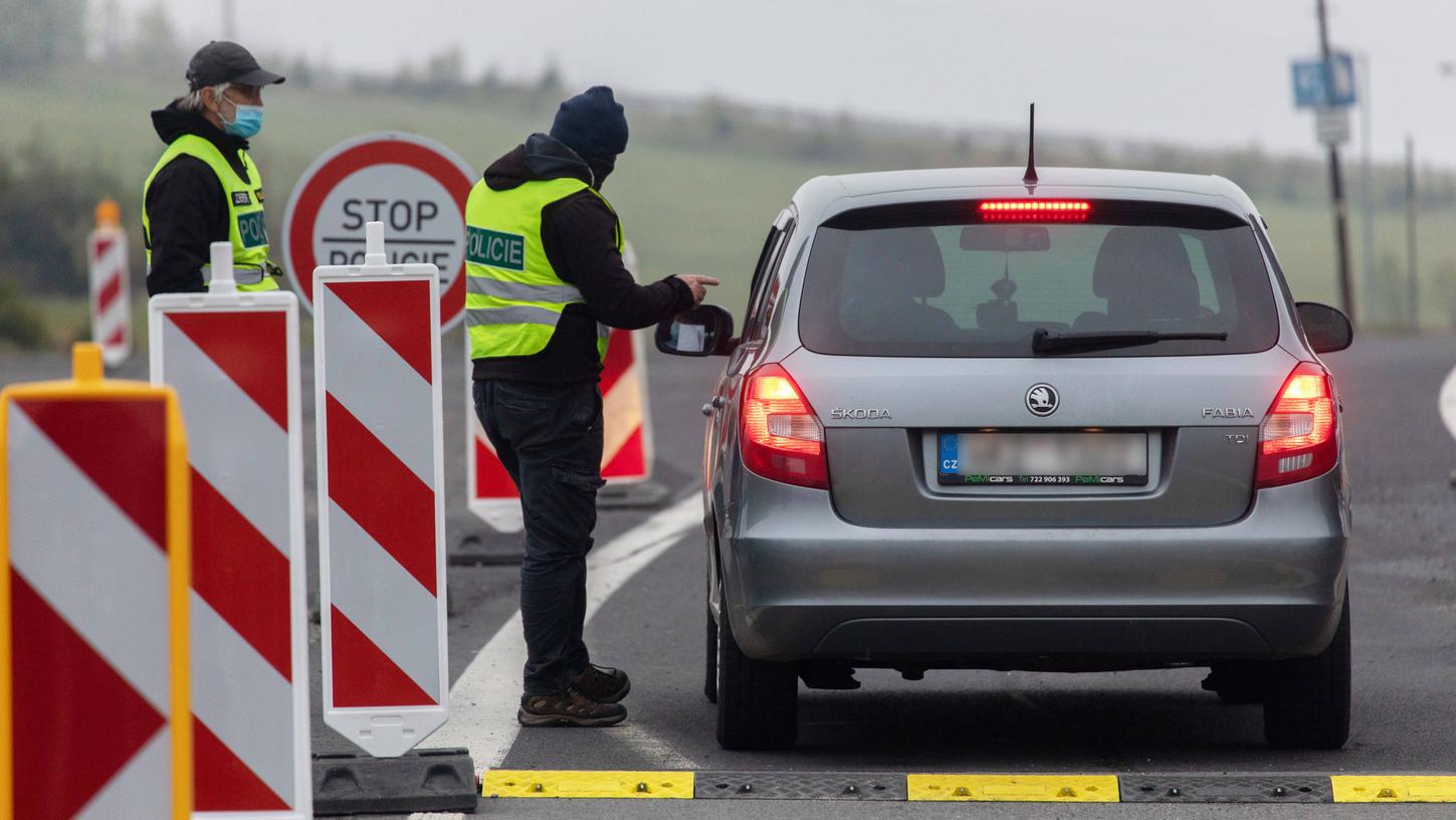 Eine Zeitlang waren die Kontrollen an Tschechiens Grenze wegen der Corona-Pandemie rigoros. Das hört nun auf, die Einreisebestimmungen werden deutlich gelockert.