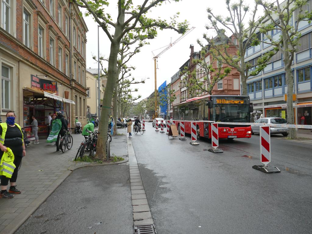 Pop-Up-Radweg als Protest für mehr Radwege in Bamberg