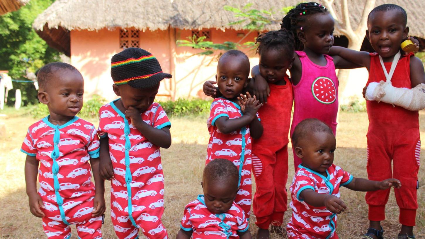 Stoffherzen spenden Hoffnung in Kenia