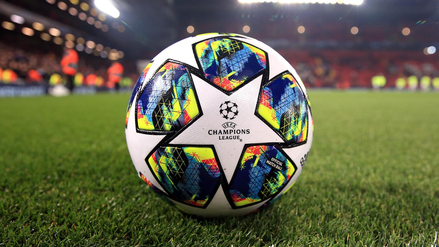 Der Ball kommt wieder ins Rollen: Die Fußball-Ligen auf der ganzen Welt starten den Spielbetrieb langsam wieder.