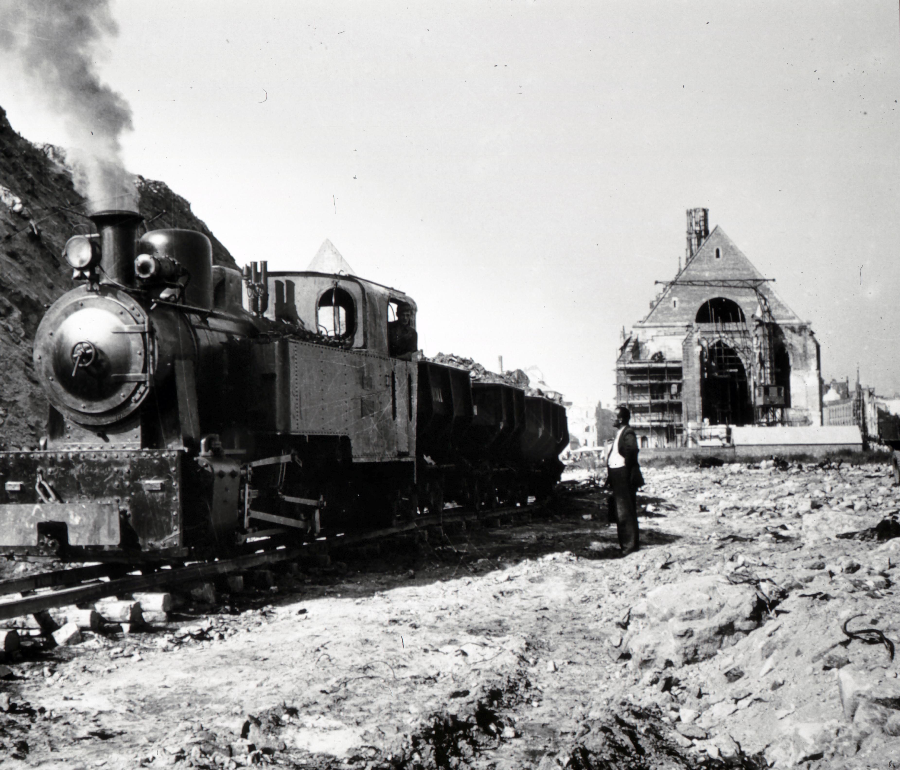 Ra 944 essay 04 picture