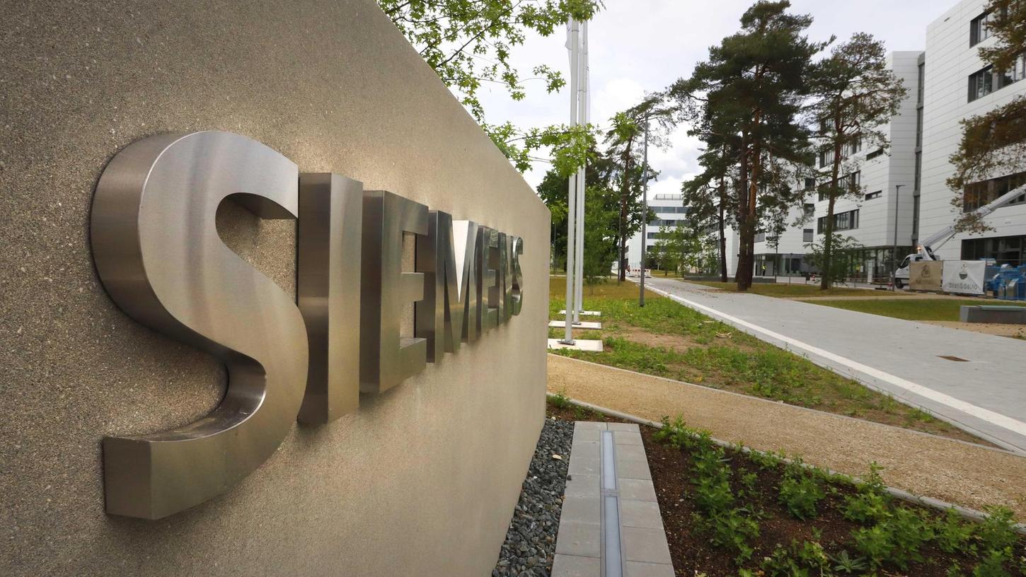 Entstehen auf dem Siemens-Campus – unser Bild zeigt Teile des Moduls 1, das derzeit bezogen wird – zu viele Büros und zu wenige Labor- und Forschungseinrichtungen?