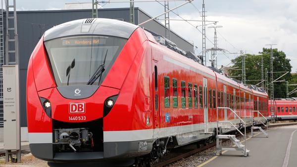 Von außen scheinen sich die neuen Züge gar nicht so sehr verändert zu haben.