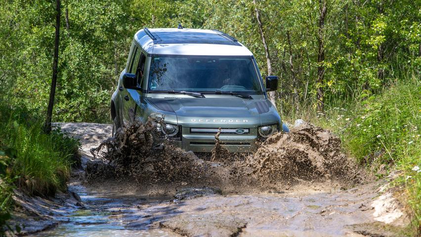 Land Rover Defender: Nichts hält ihn auf