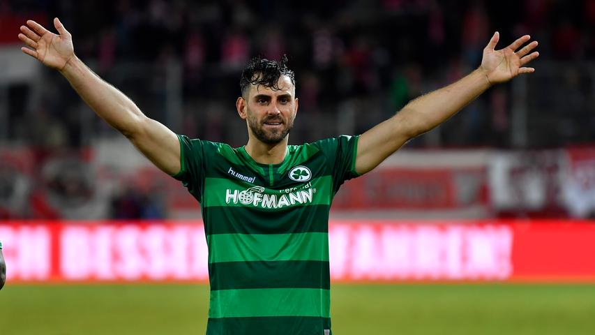 Der 34-jährige Kapitän der albanischen Nationalmannschaft war bis zu seiner Adduktorenverletzung im Februar einer der besten Innenverteidiger der zweiten Liga. Nach fünf Minuten in Dresden dürfte es nun Zeit sein für die Startelf.