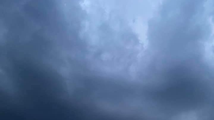 Spektakuläre Blitze: So heftig wütete das Unwetter in der Region