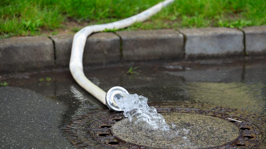 Wasser, Wasser, Wasser...
Wasser, Wasser, Wasser...