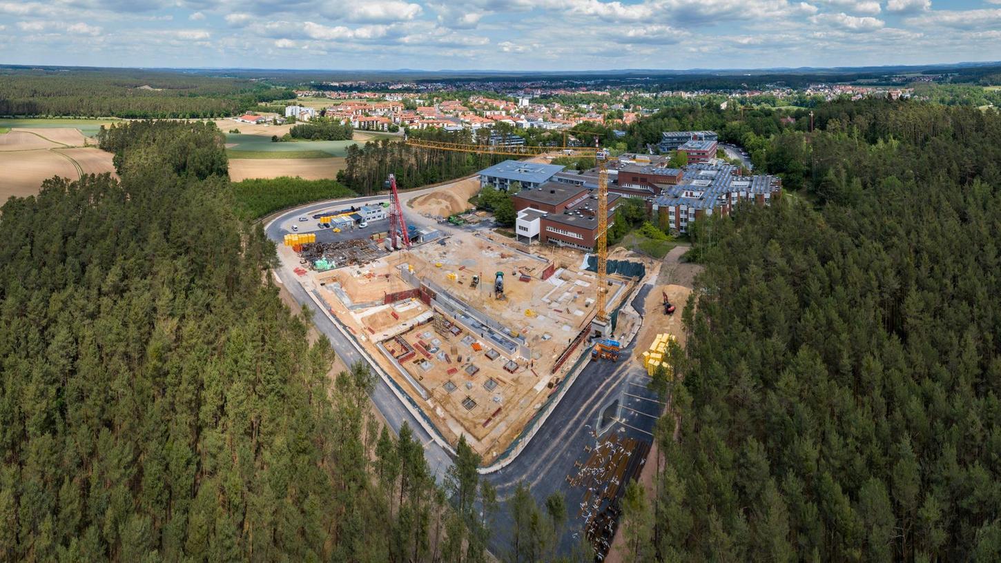 So wächst das neue Krankenhaus am Rother Weinberg
