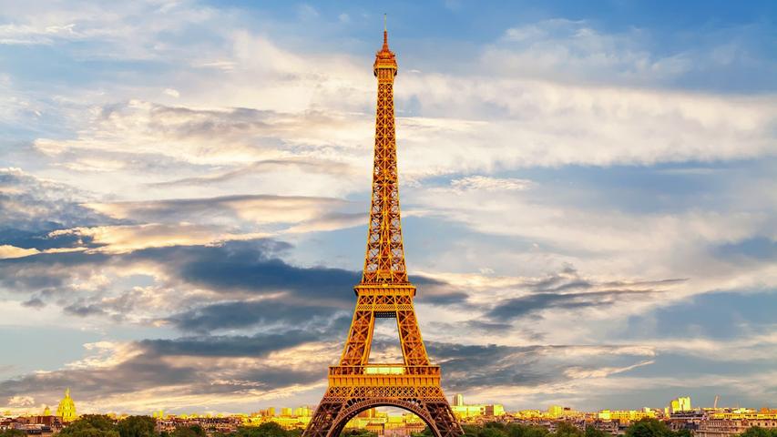 Paris zählt zu den Top-Reisezielen weltweit. Mit seinen Parks, den Fußgängerzonen und den Seine-Ufern kann man Paris an sonnigen Tagen an der frischen Luft erkunden.