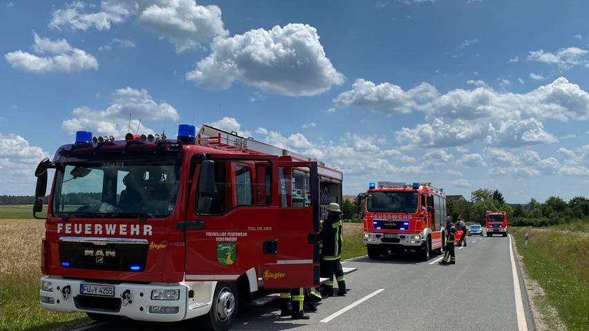 Baumstumpf übersehen: Traktorfahrer im Kreis Fürth verletzt